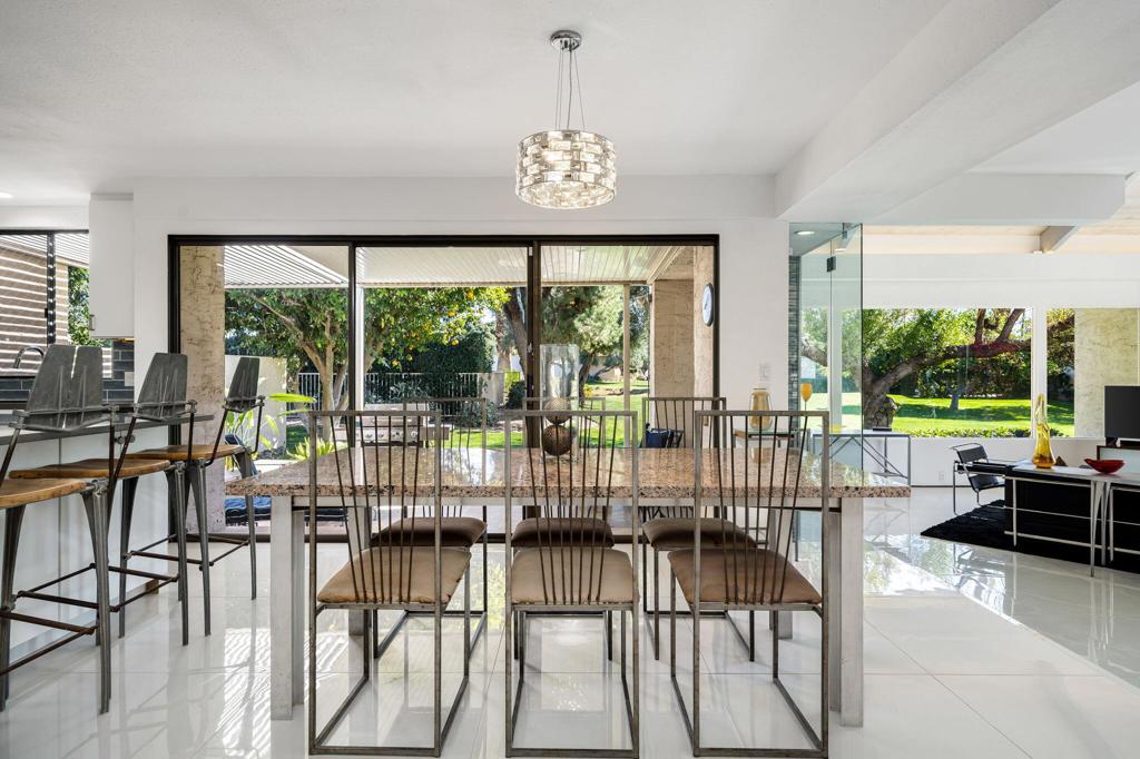 146 Desert West Drive