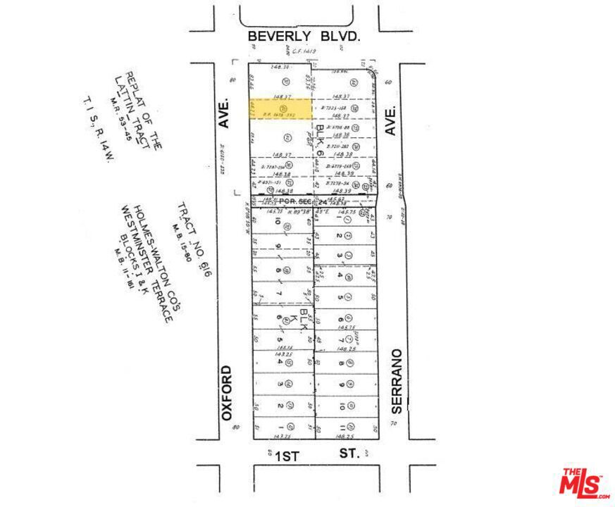 Main image without alt text