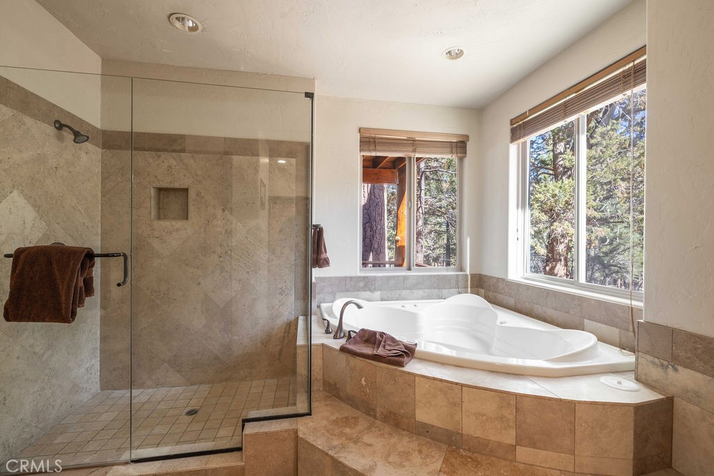 Big Bear City, California, 92314, United States, 4 Bedrooms Bedrooms, ,6 BathroomsBathrooms,Residential,Active,2023443