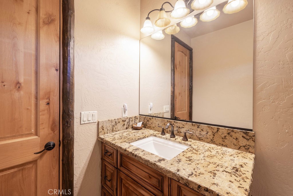 Big Bear City, California, 92314, United States, 4 Bedrooms Bedrooms, ,6 BathroomsBathrooms,Residential,Active,2023443