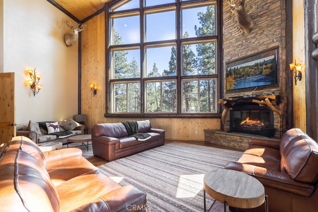 Big Bear City, California, 92314, United States, 4 Bedrooms Bedrooms, ,6 BathroomsBathrooms,Residential,Active,2023443