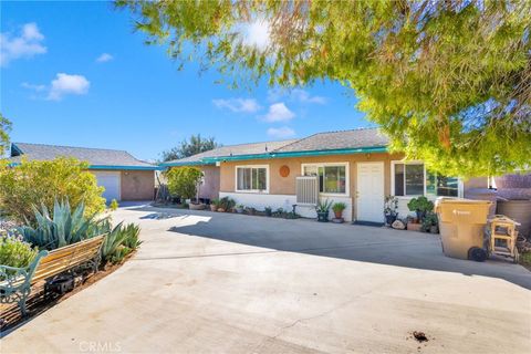 Photo of 18393 Orange St, Hesperia, CA 92345 (MLS # OC26013301)