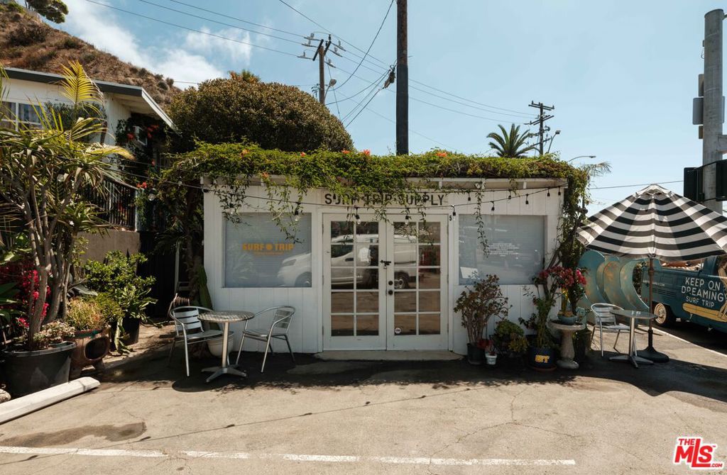 21201 Pacific Coast Highway