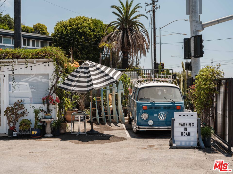 21201 Pacific Coast Highway