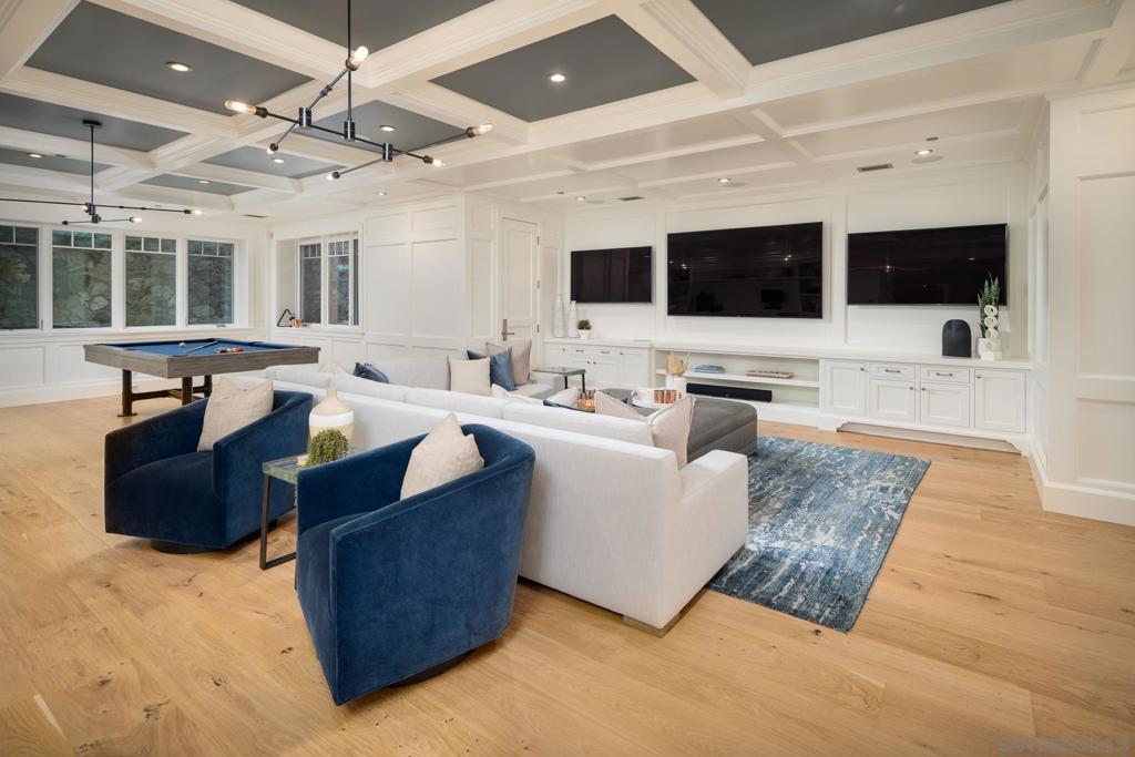 Del Mar - Residential