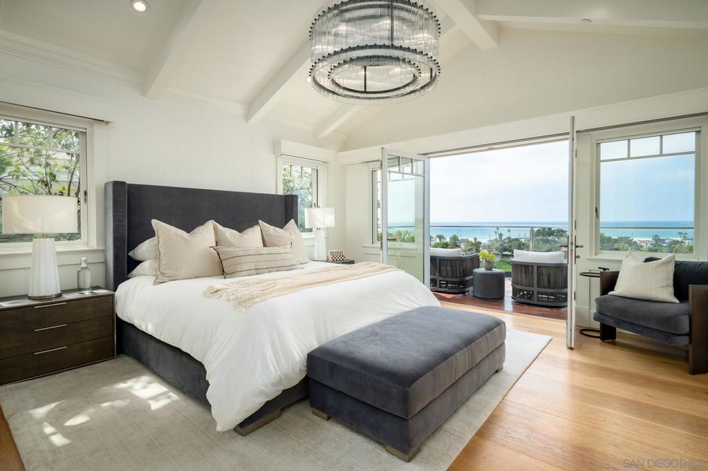 Del Mar - Residential