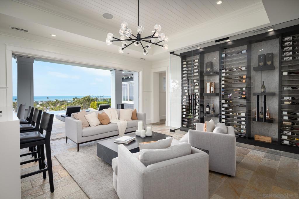 Del Mar - Residential