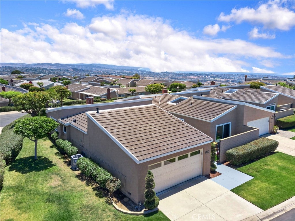 31042 Carrara, Laguna Niguel CA 92677 - Photo 35