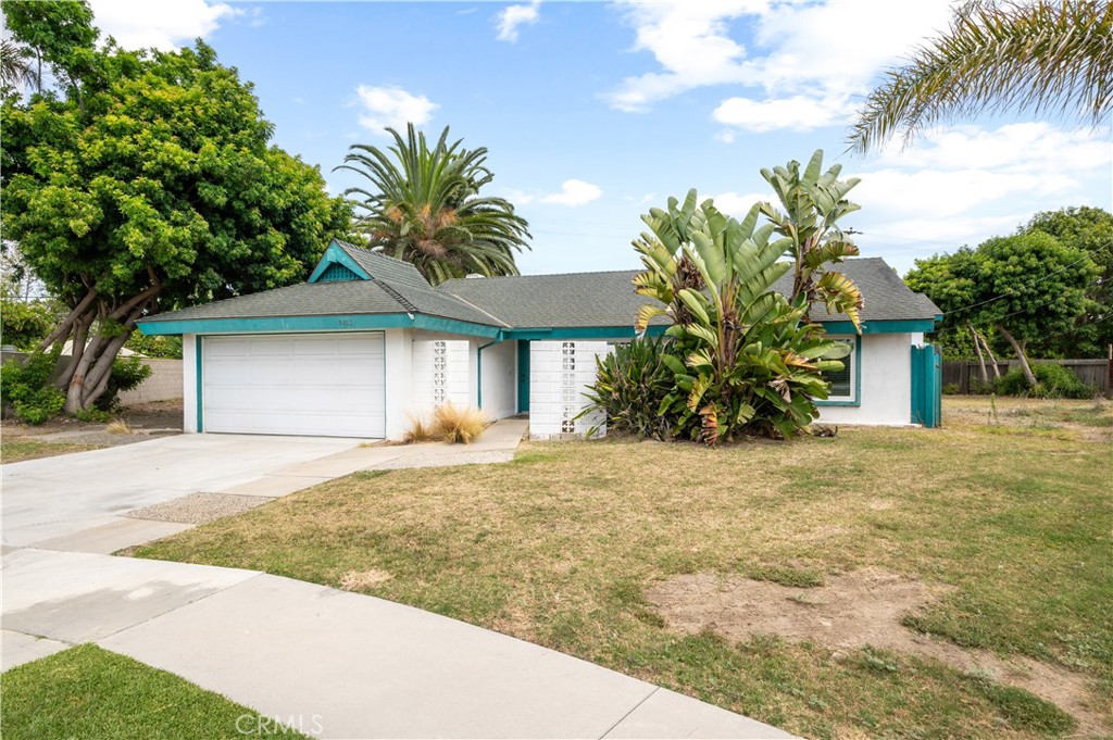 Rare Huntington Beach Fixer-Upper on Oversized Lot Located in the Highly Desired Pacific Sands Neighborhood in South Huntington Beach! Just 2 miles from the iconic Pacific Coast Highway and minutes to the beach, this rare Huntington Beach gem sits on a massive 12,610 sq ft lot tucked away on a quiet cul-de-sac. Whether you're an investor, builder, or a homeowner with vision, the ADU potential here is unmatched (buyer to verify). Featuring a two-car attached garage and a spacious yard with endless possibilities, this home offers the perfect canvas to create your dream coastal retreat or income-producing property. Renovate, expand, or build — the upside is huge! Conveniently located near top-rated schools, shopping, dining, and just minutes to major freeways, this property blends suburban comfort with prime coastal access. Fix it up, build it out, or reimagine it entirely — the choice is yours.