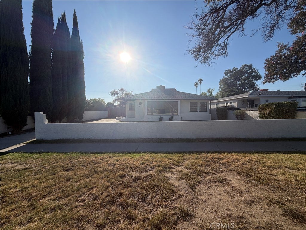 2764 Valencia Avenue