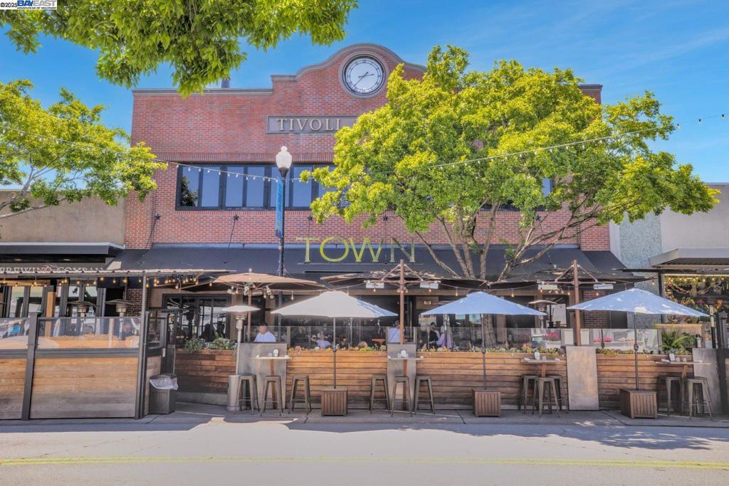 DOWN TOWN - Residential