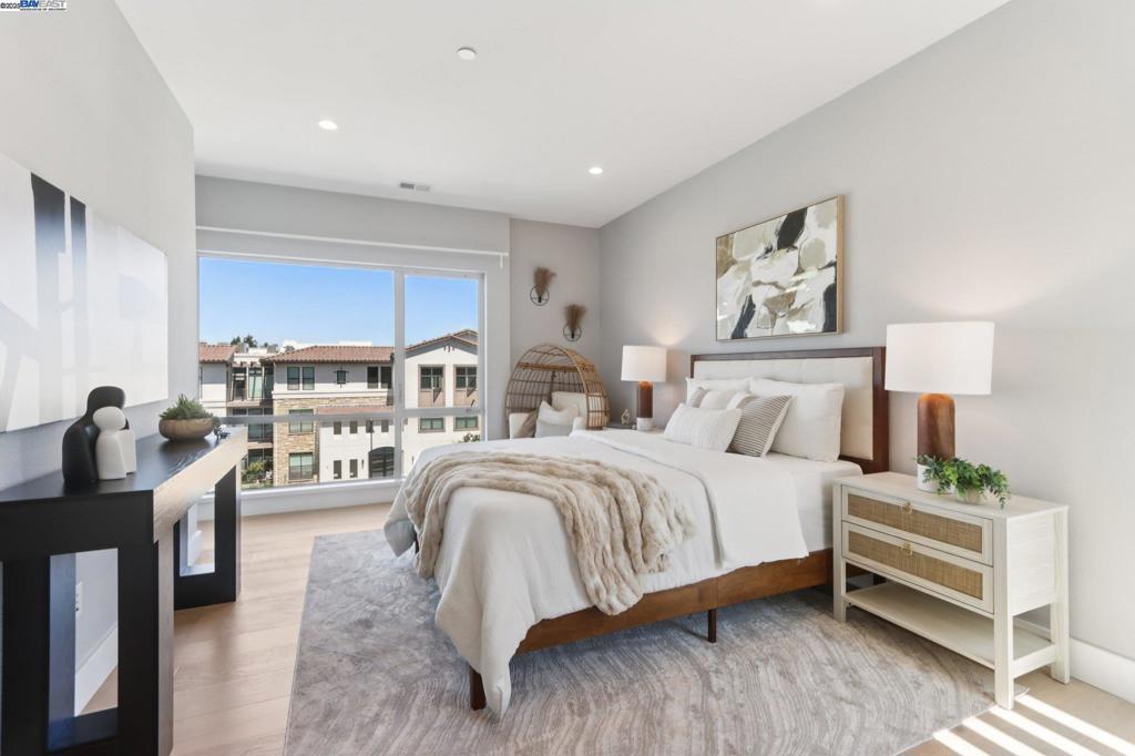 DOWN TOWN - Residential