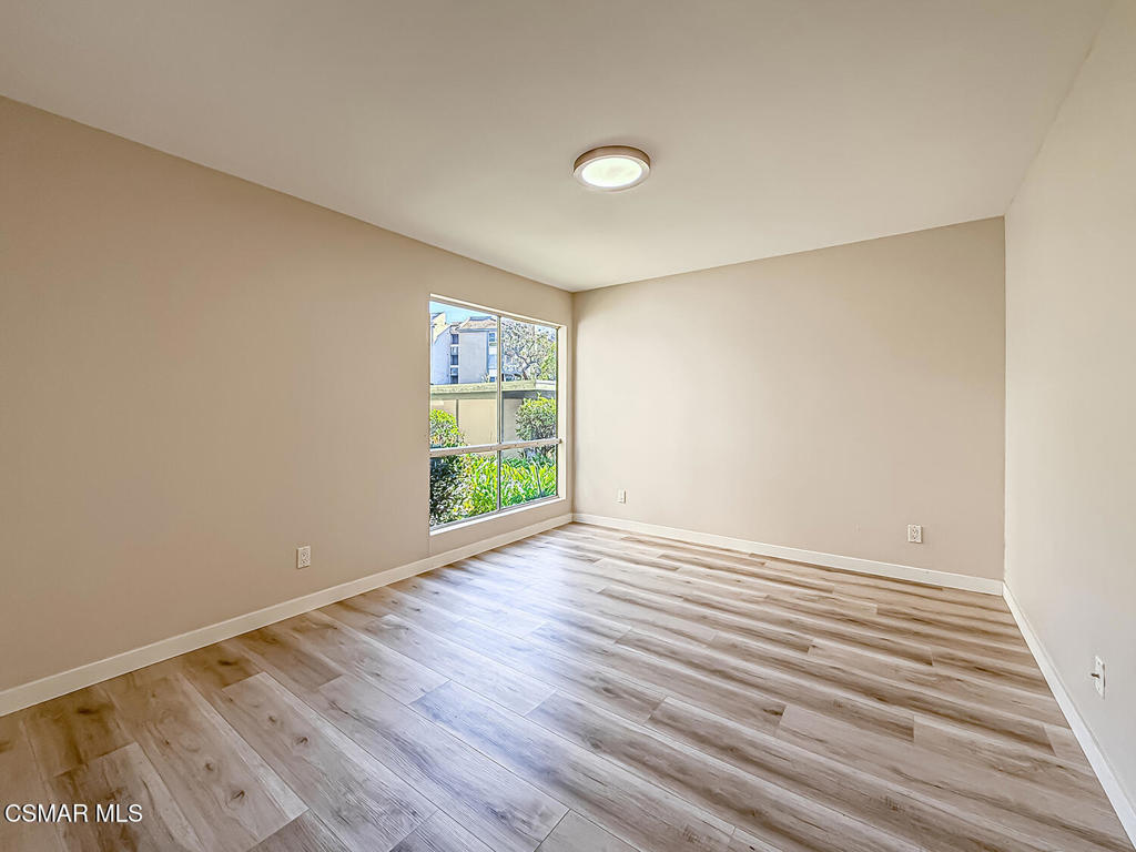 Oaknoll Villas-314 - 1002792 - Residential