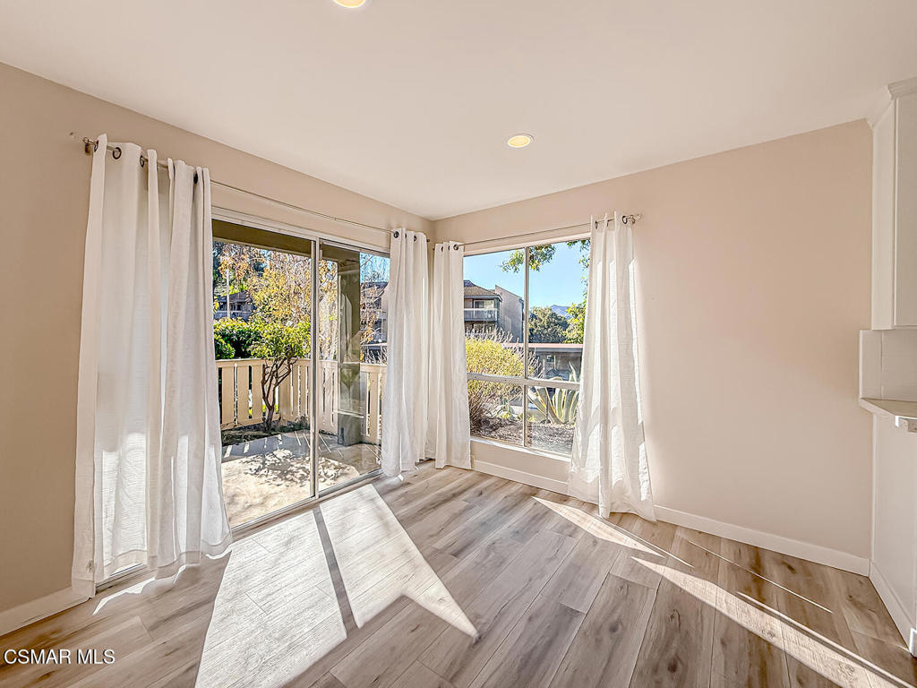 Oaknoll Villas-314 - 1002792 - Residential