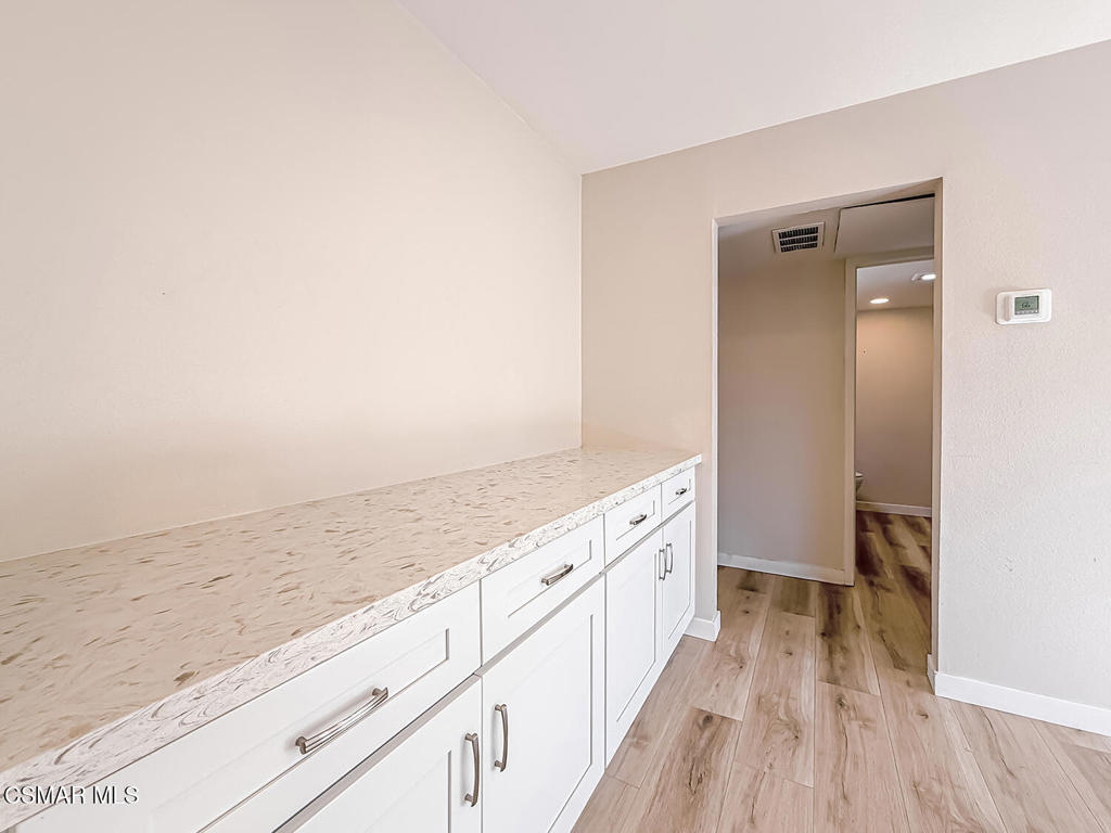 Oaknoll Villas-314 - 1002792 - Residential