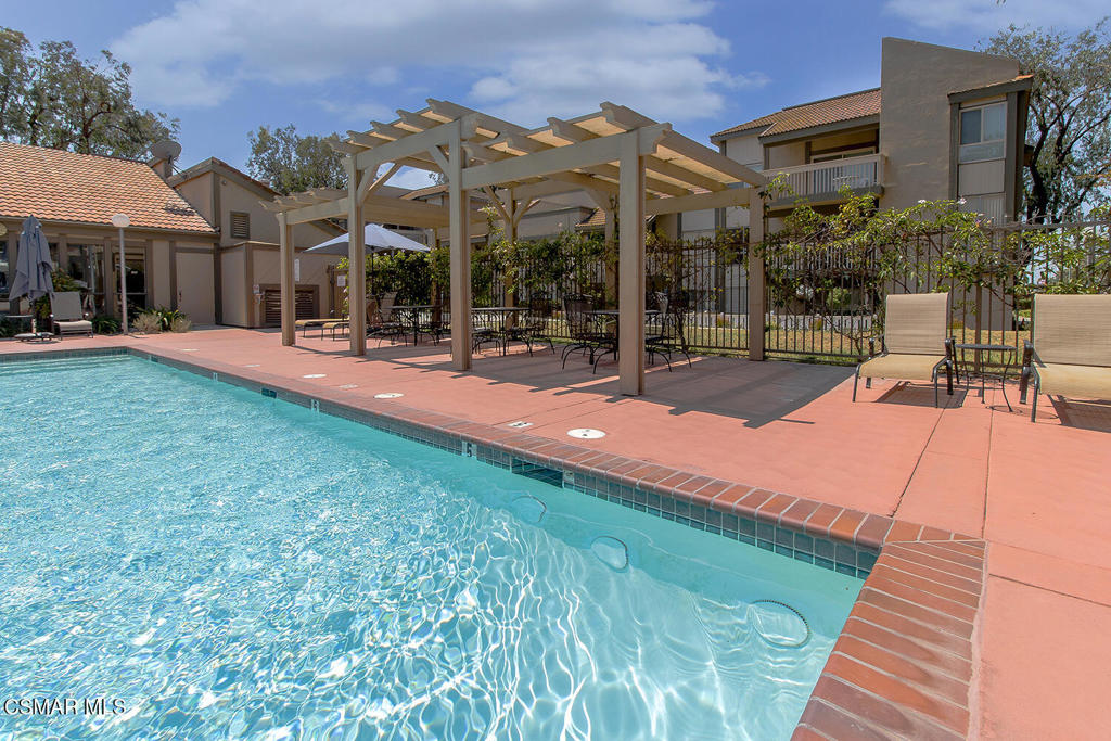 Oaknoll Villas-314 - 1002792 - Residential