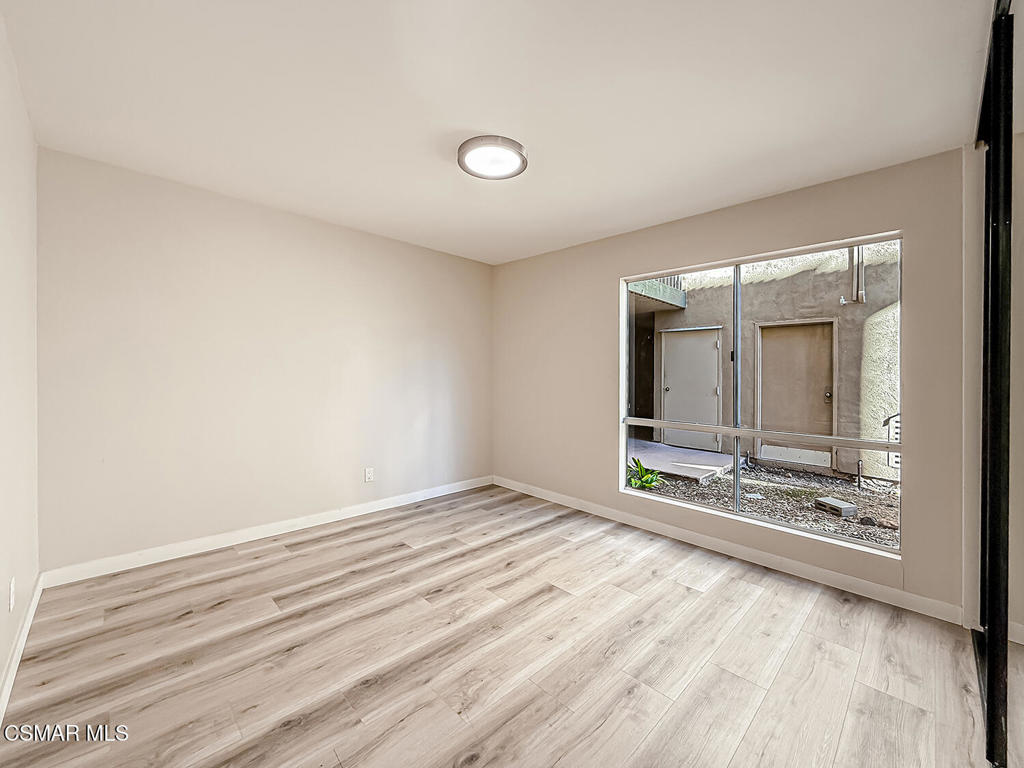 Oaknoll Villas-314 - 1002792 - Residential