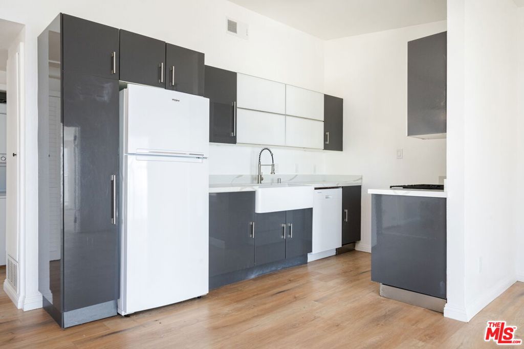 20644 Pacific Coast Highway