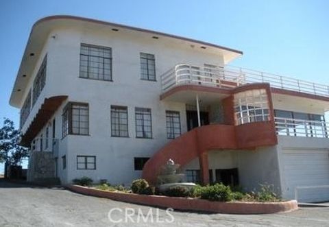 2301 W Wilson Street Banning CA 92220