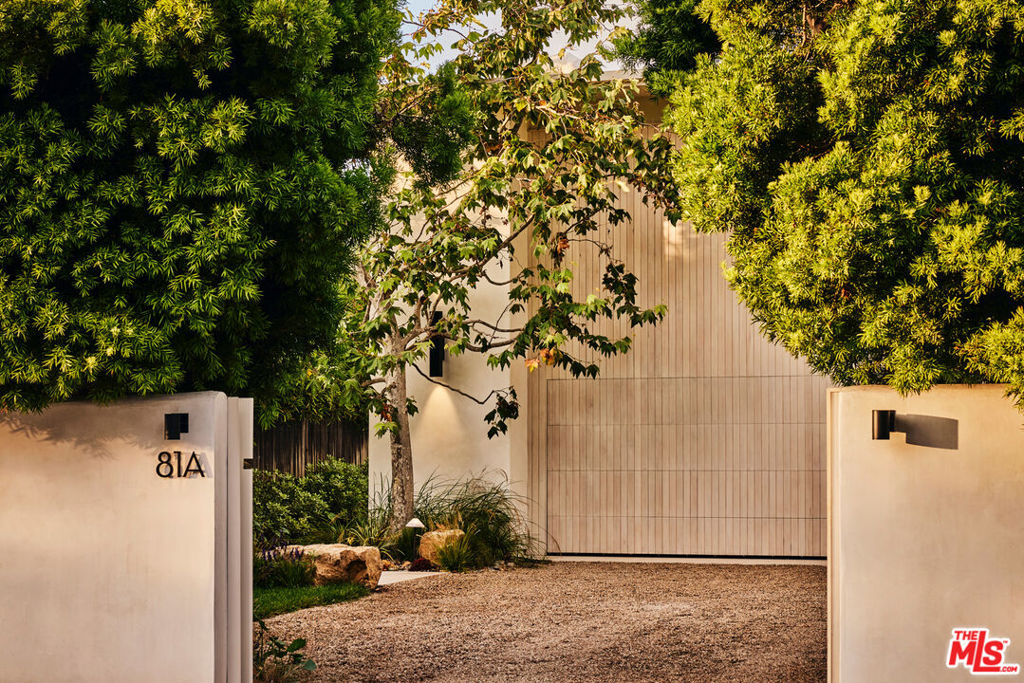 23515 Malibu Colony Road