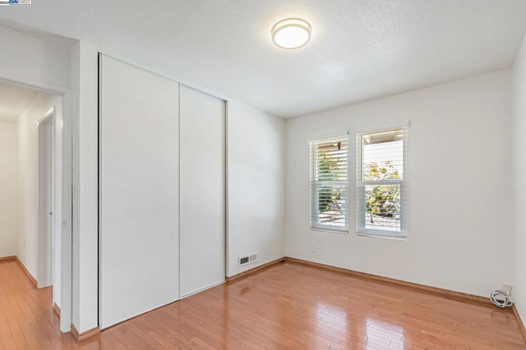 CUPERTINO - Residential
