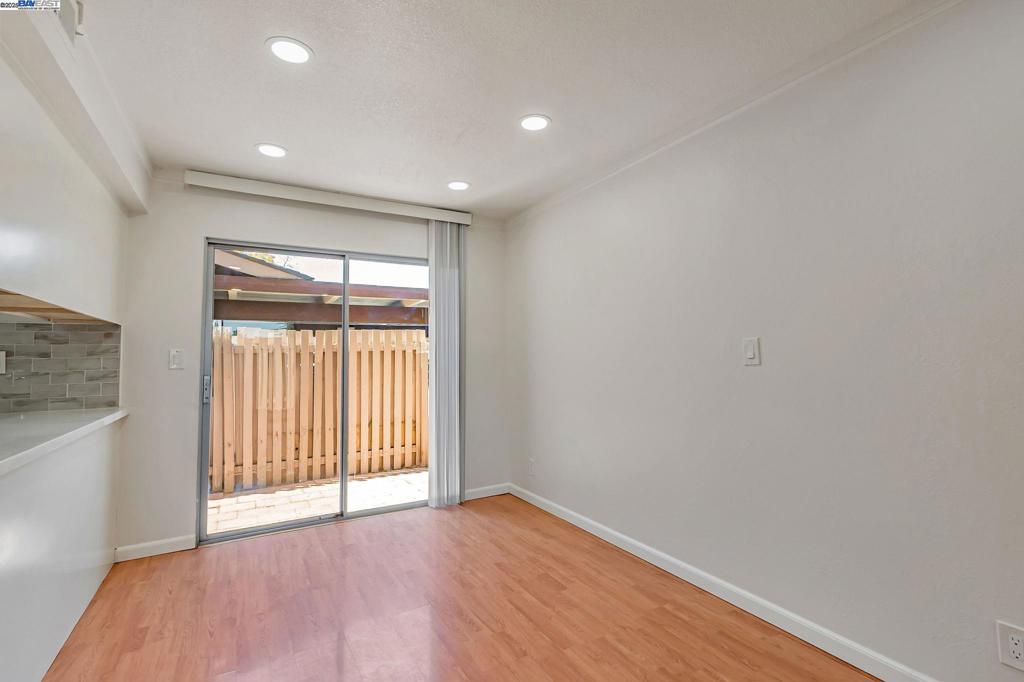 CUPERTINO - Residential
