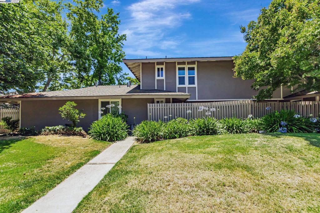 CUPERTINO - Residential