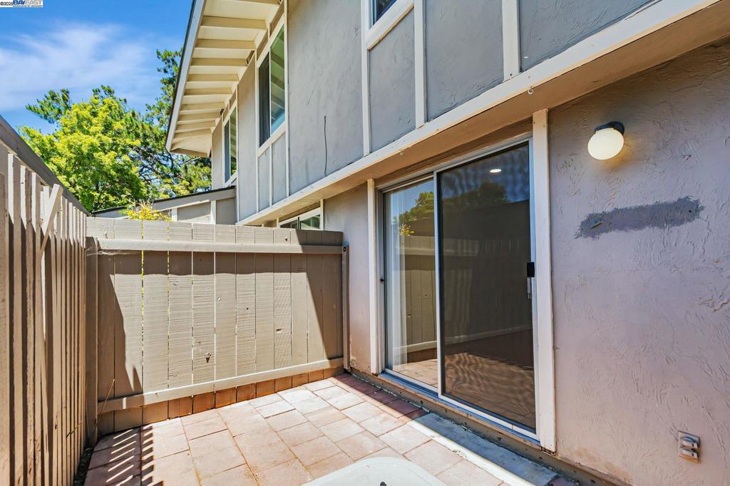 CUPERTINO - Residential