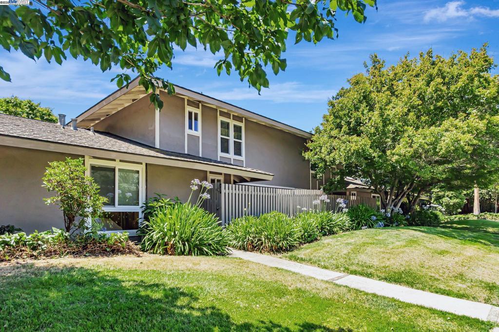 CUPERTINO - Residential