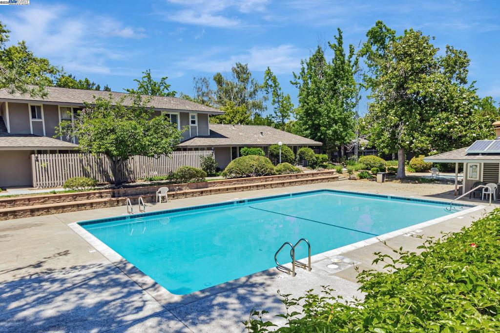 CUPERTINO - Residential