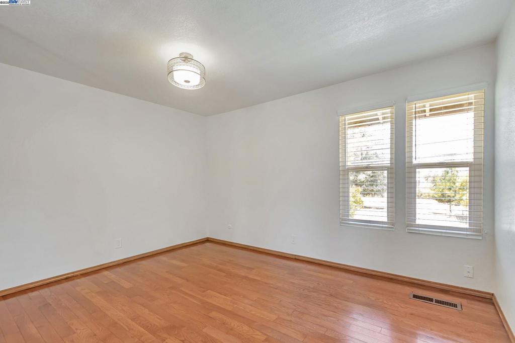 CUPERTINO - Residential