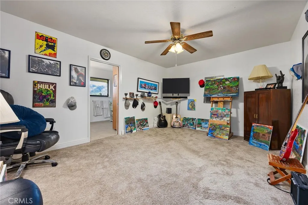 Tehachapi, California 93561, United States, 4 Bedrooms Bedrooms, ,5 BathroomsBathrooms,Residential,Active,229081