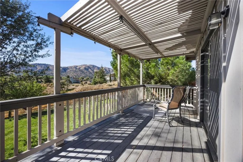 Tehachapi, California 93561, United States, 4 Bedrooms Bedrooms, ,5 BathroomsBathrooms,Residential,Active,229081