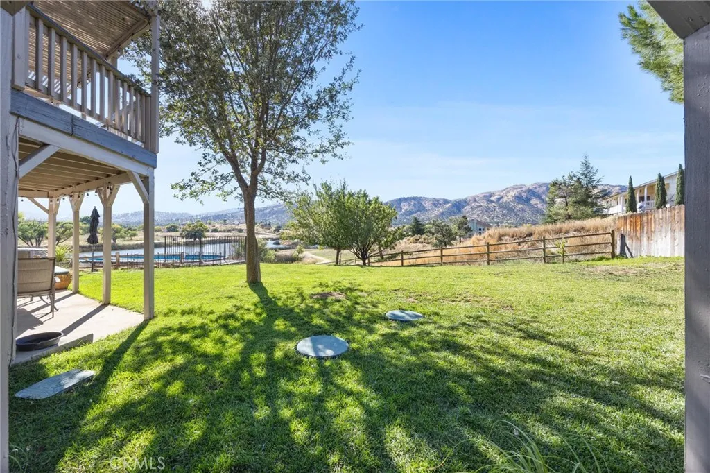 Tehachapi, California 93561, United States, 4 Bedrooms Bedrooms, ,5 BathroomsBathrooms,Residential,Active,229081