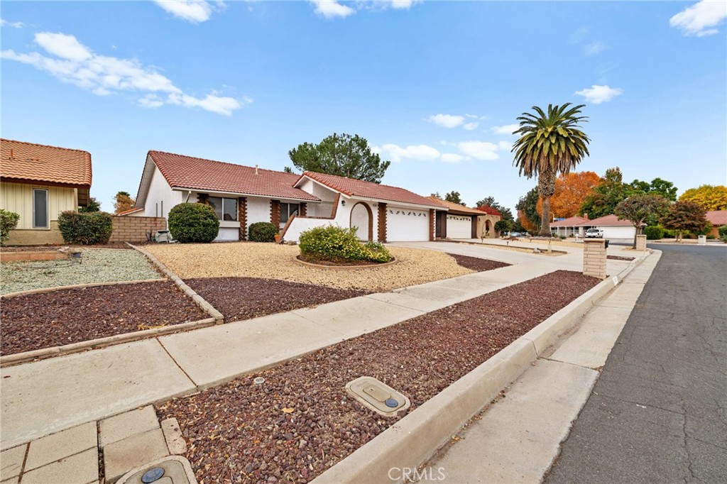 1830 Silver Oak Way