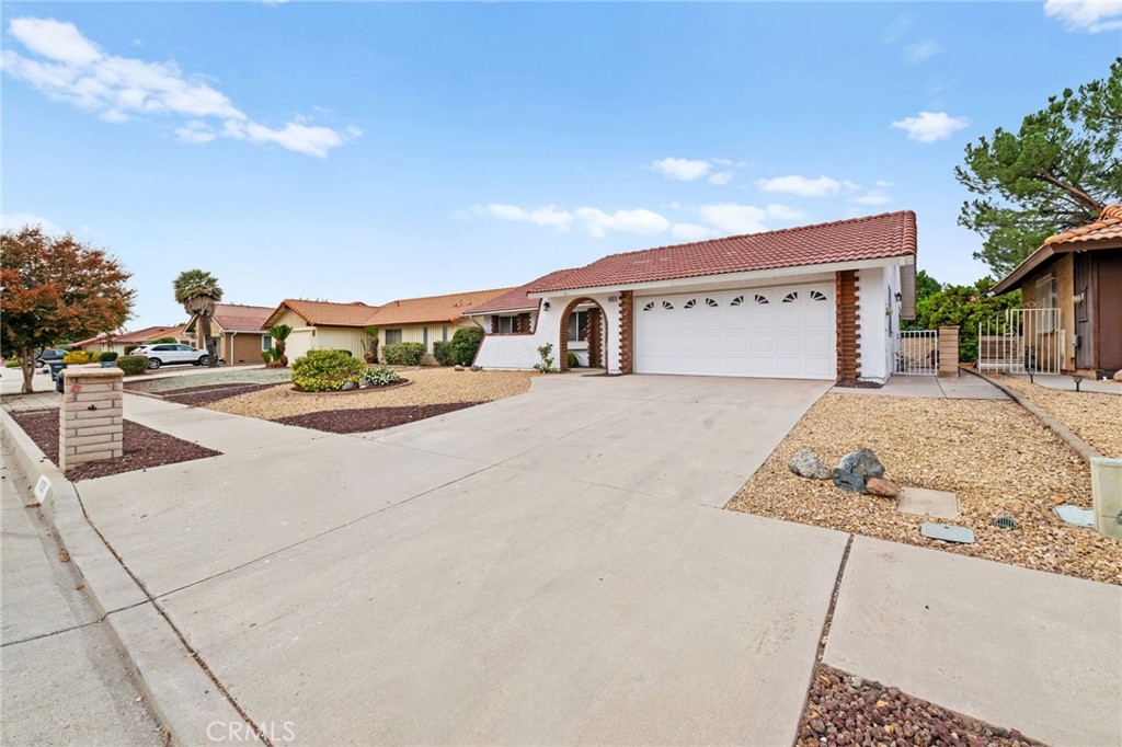 1830 Silver Oak Way