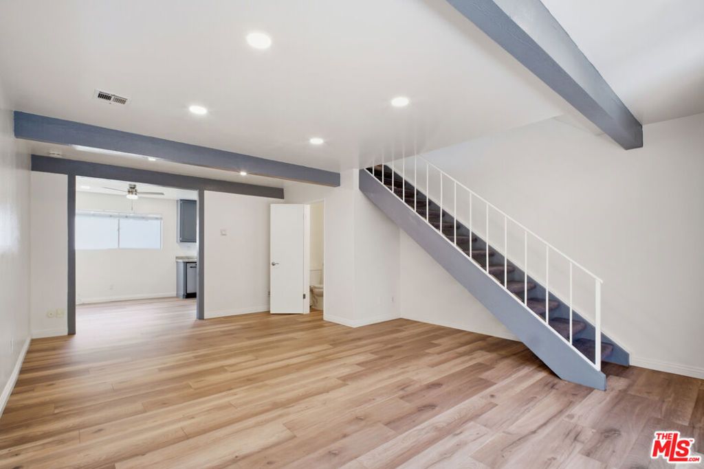 Photo of 622 W Regent Street #5, Inglewood, CA 90301 (MLS # 25604245)