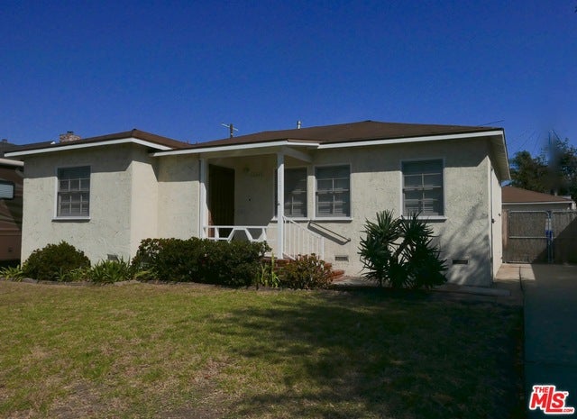 854 Rose Avenue