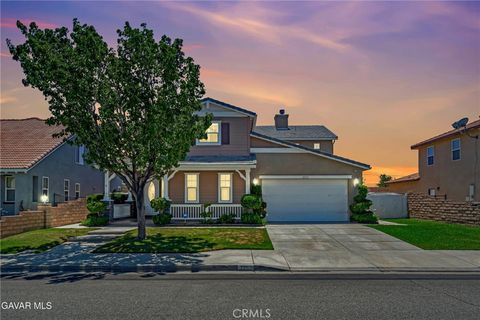 Photo of 2252 Cypress St, Lancaster, CA 93535 (MLS # SR25251145) Photo of 2252 Cypress St, Lancaster, CA 93535 (MLS # SR25251145)