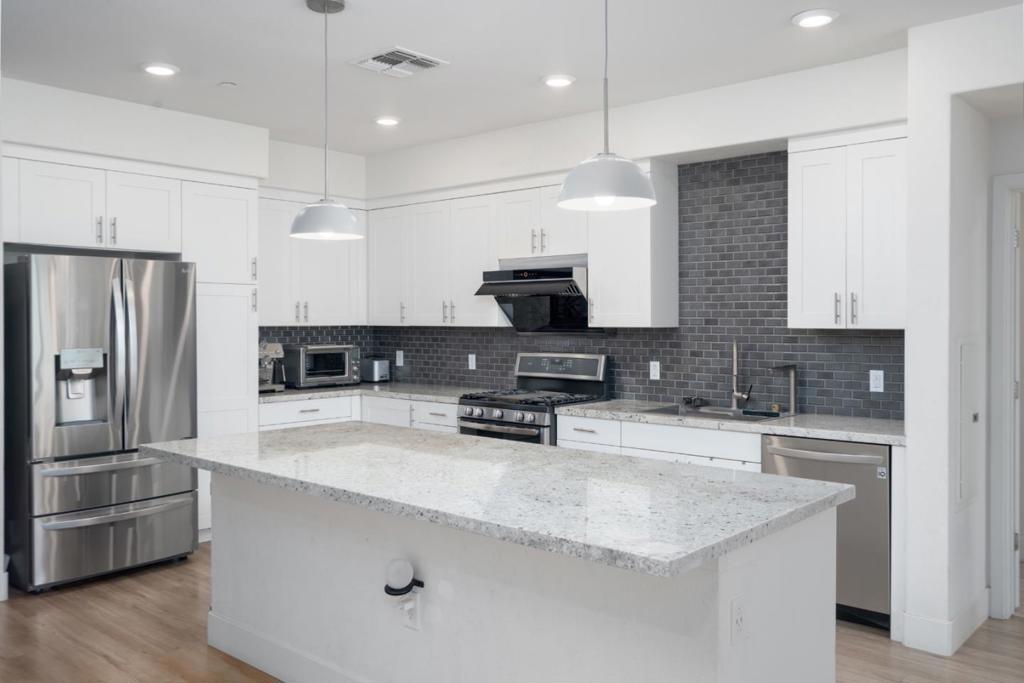 5951 Sunstone Drive 312