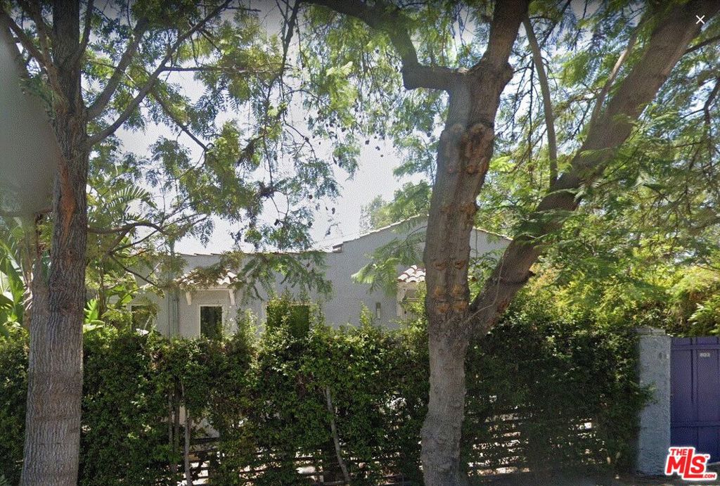 802 N Dillon Street