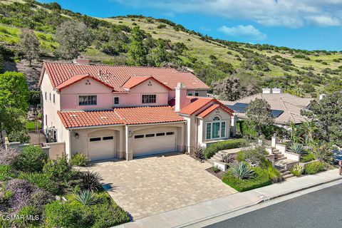 Photo of 2225 Kirsten Lee Drive, Westlake Village, CA 91361 (MLS # 226001091)