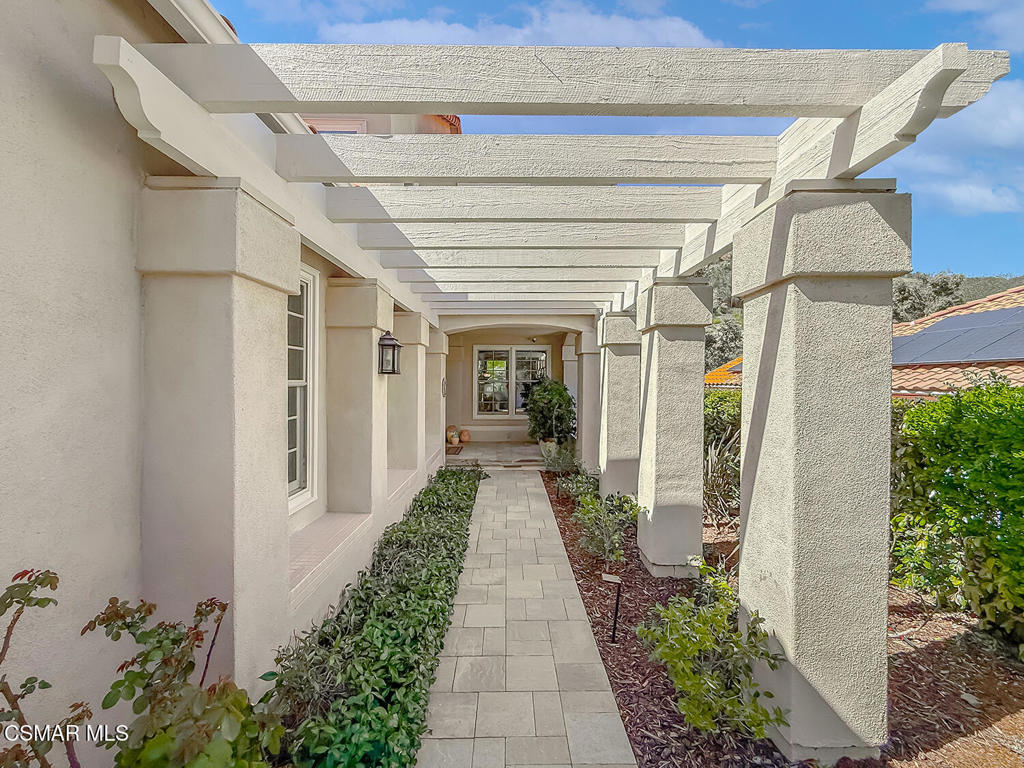 2225 Kirsten Lee Drive