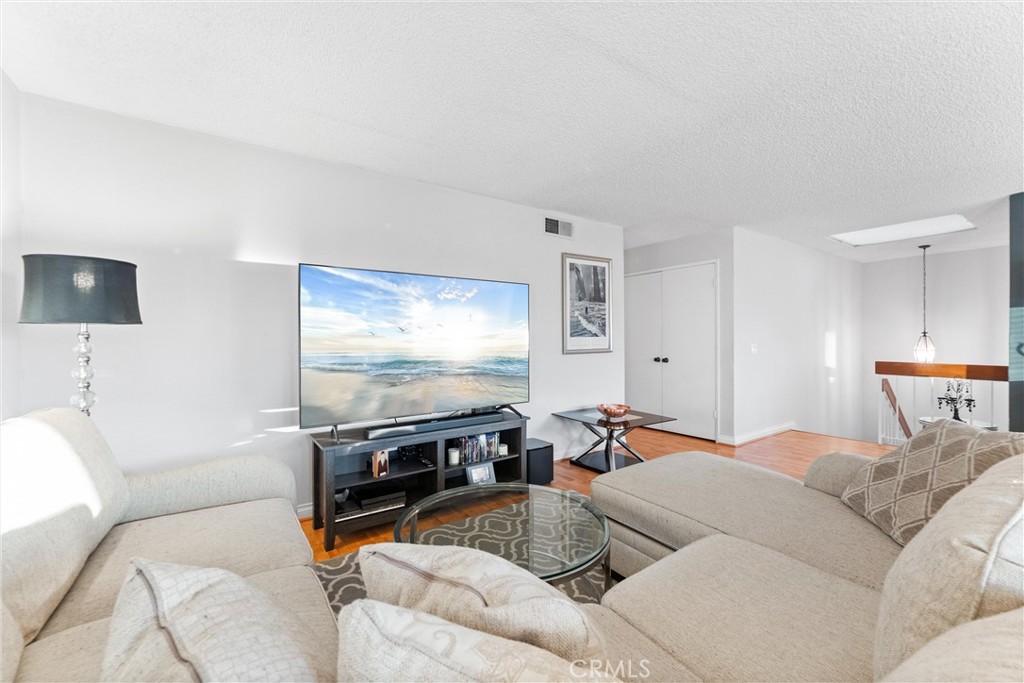 Laguna Village (LV) - Residential