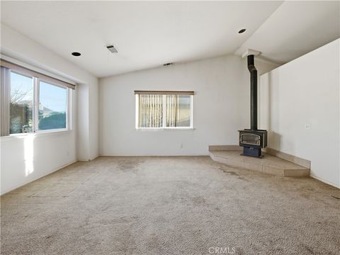 Tiny photo for 715 Shannon Hill Dr, Paso Robles, CA 93446 (MLS # NS25273819)