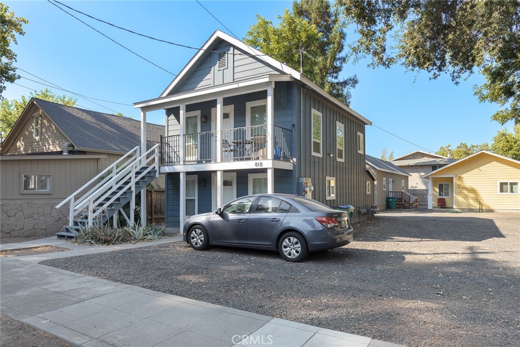818 Chestnut Street