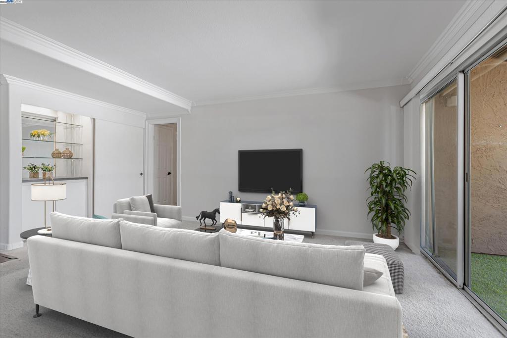 GREENWOOD CONDOS - Residential