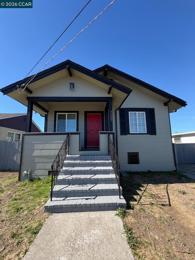 3605 Waller Ave