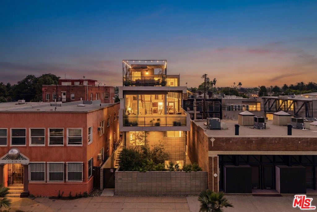 1308 Pacific Avenue