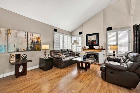 14211 Cherrywood Tustin CA 92780